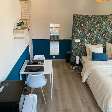 Capstay Roubaix Lille Private Shower & Netflix Exterior photo