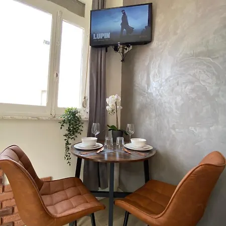 Capstay Roubaix Lille Private Shower & Netflix Exterior photo