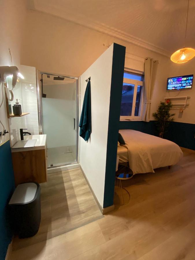 Apartment Capstay Lille Private Shower & Netflix