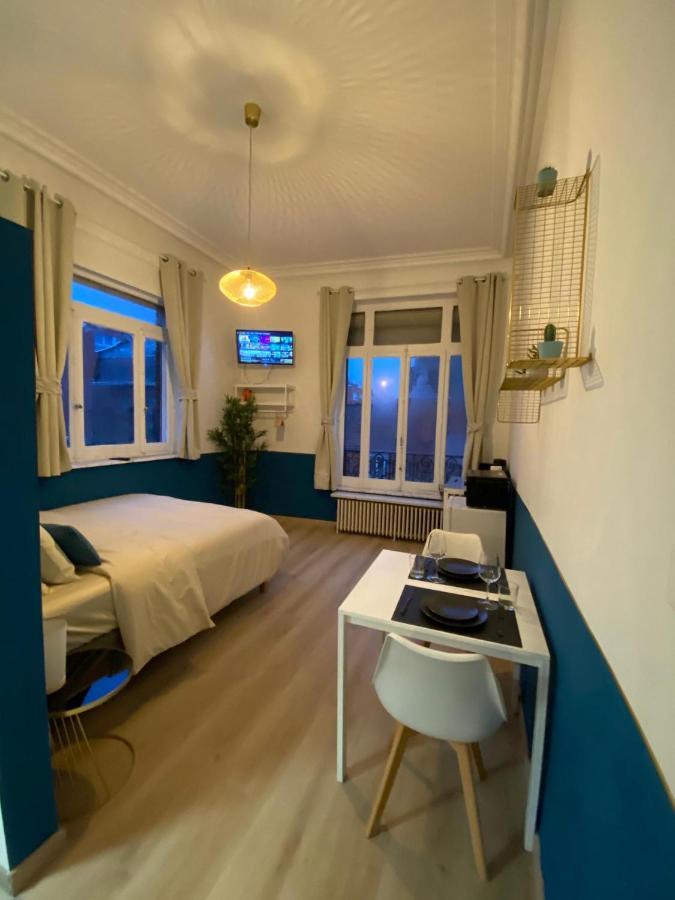 Apartment Capstay Lille Private Shower & Netflix