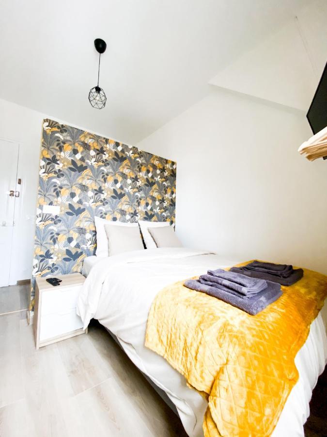 Apartment Capstay Lille Private Shower & Netflix