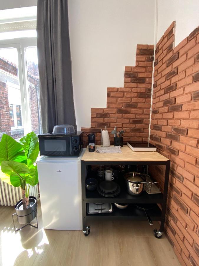Capstay Lille Private Shower & Netflix Roubaix