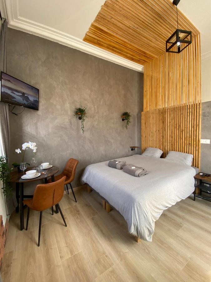 Apartment Capstay Lille Private Shower & Netflix *