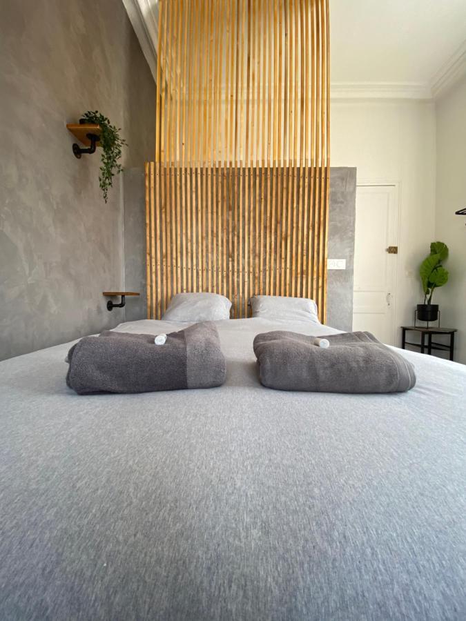 Capstay Lille Private Shower & Netflix * Roubaix